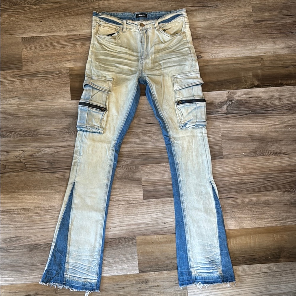 Stylish Two-Tone Men’s Jeans